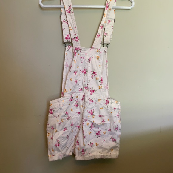 Floral short overall - Picture 4 of 6
